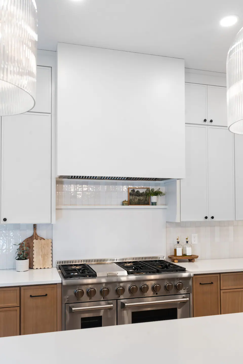 Range hood detail 19